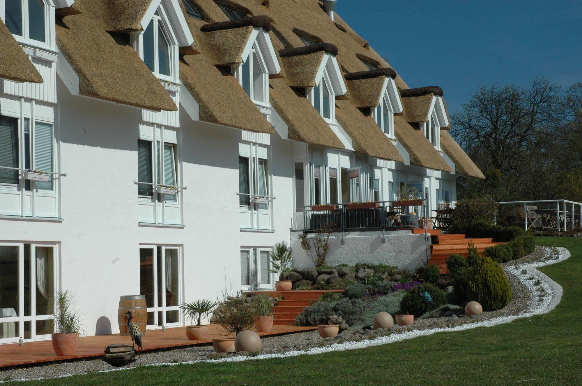 Alago Hotel Am See Cambs Exterior photo